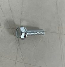 NEW GENUINE KAWASAKI W800 W650 GTR1400 KLE65 FUEL TANK MOUNT BOLT 6X25 130BA0625