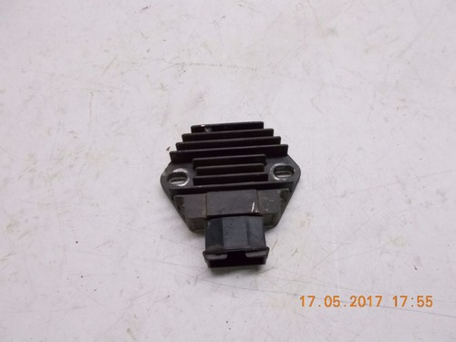 Voltage regulator for - for, honda