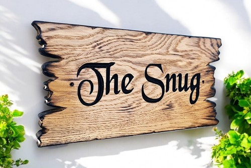 Personalised carved oak - ,