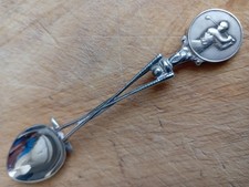 Perfect 17 gramme solid silver Turner and Simpson 1965 golf themed spoon.