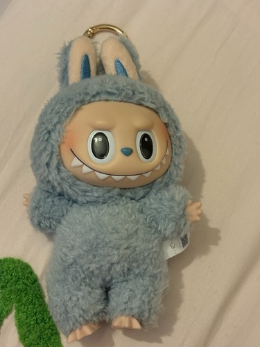 New popmart labubu - new,