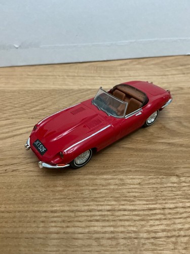 Matchbox dinky scale - matchbox, 1/43