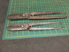 2 x Vintage Gilbow Tin Snips