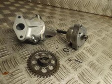Suzuki GSXR750 GSXR 750 SRAD R726 Engine Oil Pump 