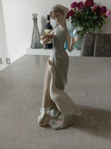 Vintage lladro 1052 - vintage, porcelain
