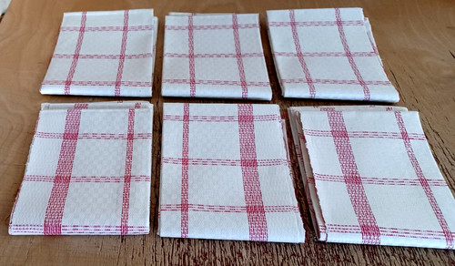 Beautiful old half linen - half, tea