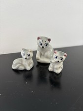 Wade Whimsies Happy Families