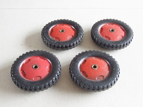 Meccano plastic road wheel - road,