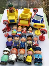 15 ELC Happyland Figures & 3 Vehicles & Signs