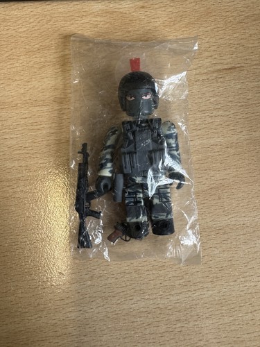 Kubrick mini fig metal gear - fig,