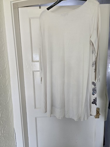 Ivory sleeved top with - top,