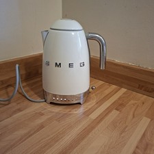 Smeg Jug Kettle Variable
