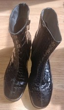 Women's Anatomic Fly Float