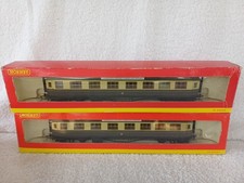 Hornby OO Gauge R4026 & R4026A GWR Centenary Composite Coaches 6658 & 6659
