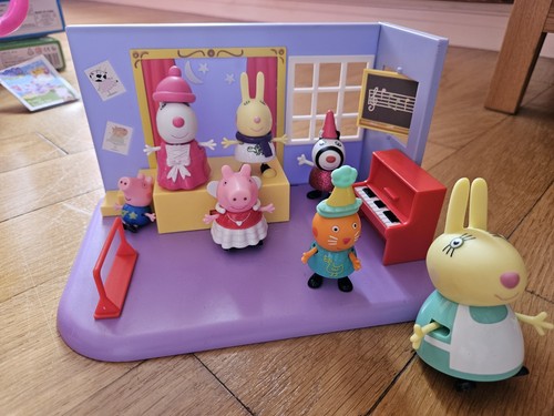 Peppa pig dance school studio - dance,