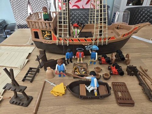 Playmobil pirate ship - pirate, with