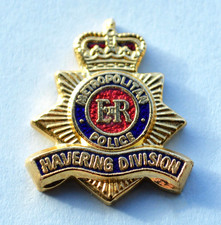 Metropolitan Police HAVERING DIVISION Tie/Lapel Pin Badge by Jeeves, Liverpool 1
