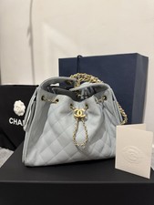Chanel 25 shoulder bag small