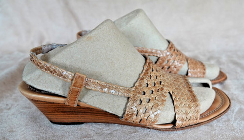 Russell bromley tan - tan, woven