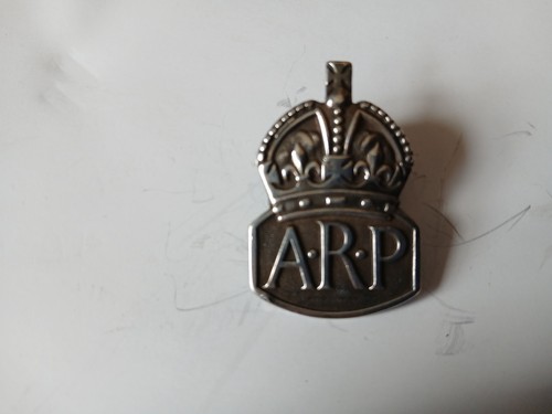 Arp silver lapel badge - ,