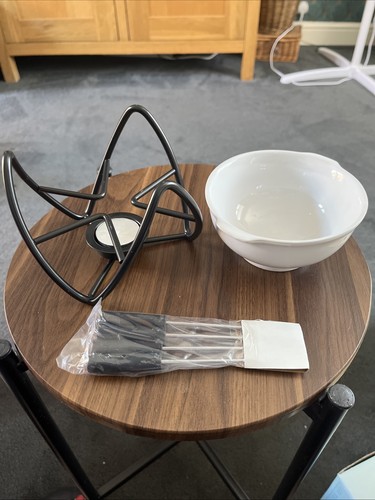 Chocolate fondue set - chocolate,