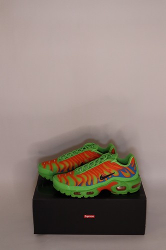 Nike air max plus supreme - air, x