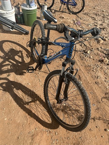 Giant bike with some - bike,