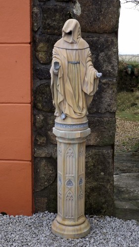 The tudor gate sanctuary - the,