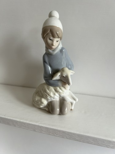 Vintage lladro figure 4676 - vintage,