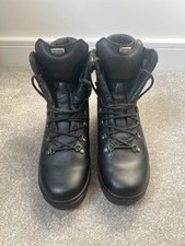 Altberg peacekeeper P1 Black