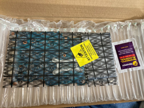 New sealed l44885 601 - sealed, hp
