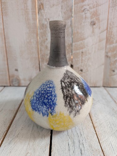 Vintage studio pottery - studio,