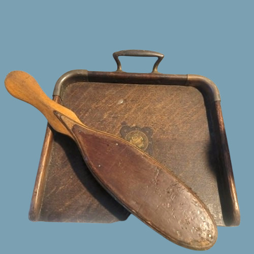 Antique edwardian wooden crumb - antique,