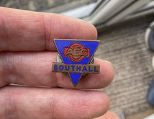 Vintage AEC Southall enamel lapel badge truck, lorry motor car commercial Miller