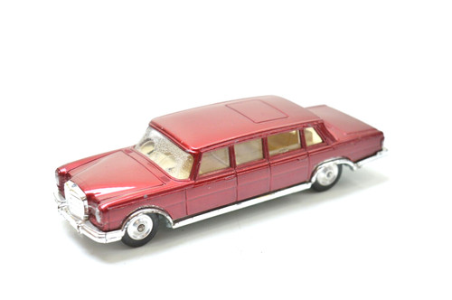 Corgi 247 mercedes 600 - 247,
