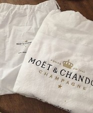 Moet chandon champagne - champagne, ice