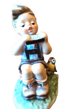 Goebel Hummel Figurine " In