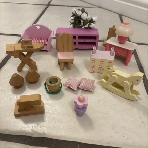 Vintage wooden doll - wooden, house