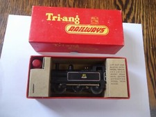 TRIANG RAILWAYS 1950'S TANK IN ORIGINAL BOX WITH OIL - APPEARS UNUSED