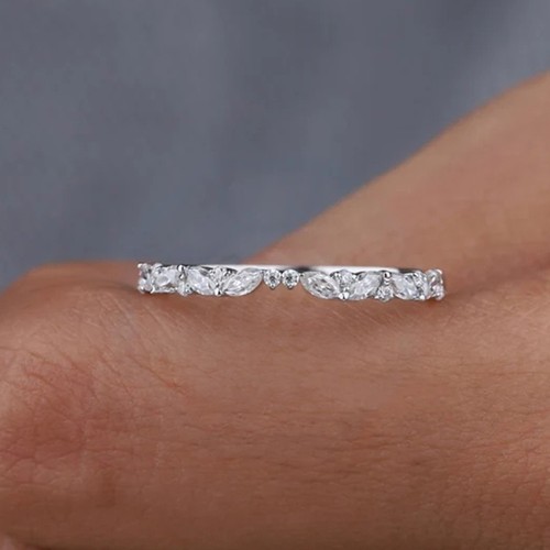 Half eternity 25ct round - half,