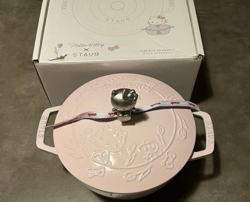 Staub hello kitty nabe - staub,