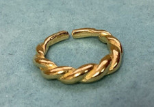Medieval Double Twist Gold