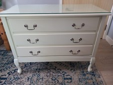 White 3 Draw Chest Of Draws / Dressing Table