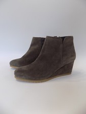 White Stuff Boots Grey Ankle Mid Wedge Heel Size 6 Womens Leather Suede Zip Work