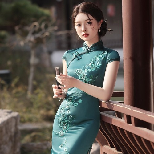 Elegant chinese green - elegant,