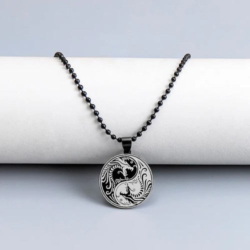 Yin yang chinese dragon - yang,