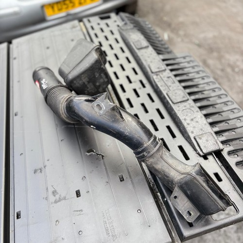 Citroën saxo 2009 air intake - citroën,