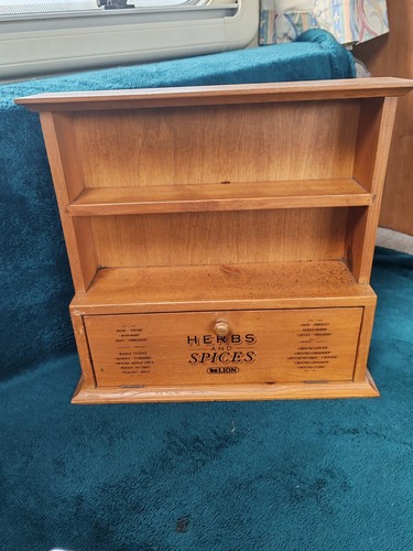 Vintage lion brand - brand, wooden
