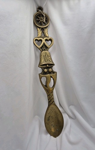 Vintage welsh love spoon large - welsh,