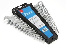 HILKA 17161602 - 16 pce Comb